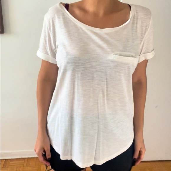 H&M White Tee - Picture 1 of 3